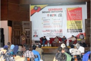 Seminar sehari tentang korupsi