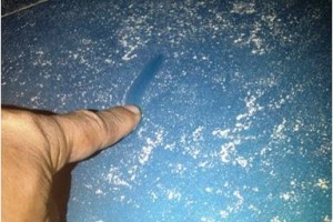 Abu vulkanik gunung Kelud.