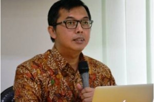 Ketua Sekolah Tinggi Ilmu Kesehatan Kuningan (STIKKU) Asep Sufyan Ramadhy SKed 