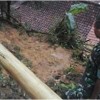 Dua Rumah Warga Cilebak Tertimpa Longsor