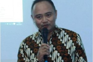 Asisten Deputi Kerjasama Ekonomi Eropa, Afrika dan Timur Tengah Kemenko Perekonomian, Bahris Paseng MA 