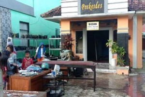 Poskesdes Pakembangan paska terbakar.
