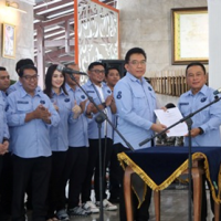Pengukuhan Pengurus Kunci Bersama Investment Forum.