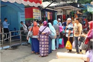 Pengunjung Obyek Wisata Cibulan Desa Manis Kidul Jalaksana selalu membludak terlebih pada hari-hari libur