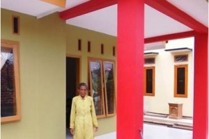 Rutilahu milik Asnah yang baru saja selesai dipugar